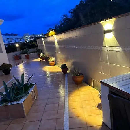 Stunning 5 Bedroom Βίλα Benalmádena